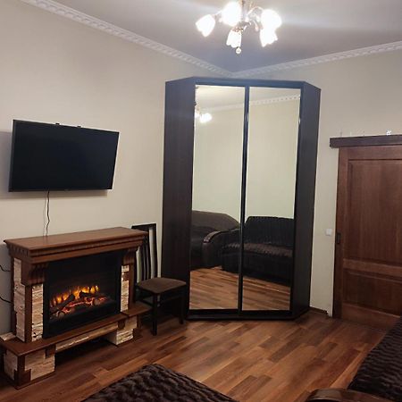 Novyi Svit Lviv Extérieur photo