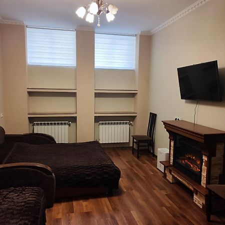 Novyi Svit Lviv Extérieur photo