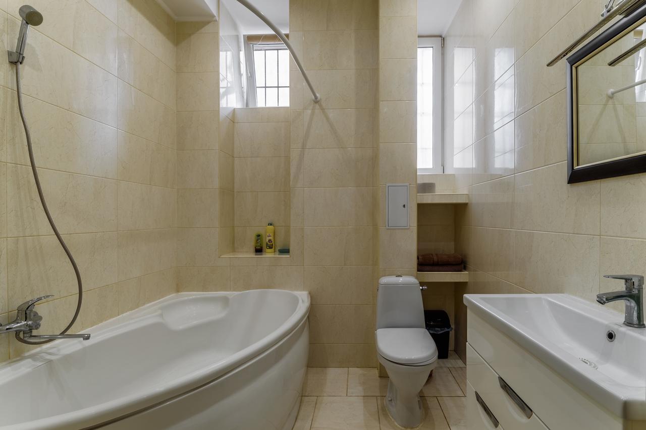 Novyi Svit Lviv Extérieur photo